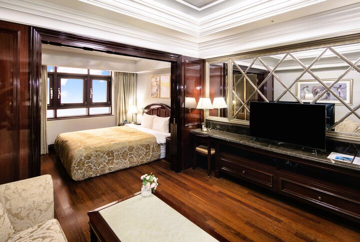 room detail thumbnail 0