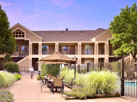 소네스타 이에스 스위트 서머싯