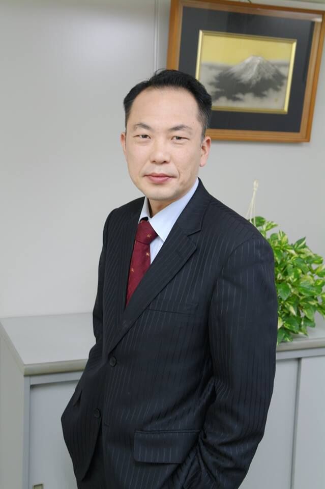 김유성
