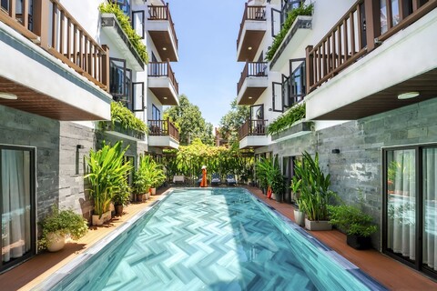 디셈버 호이 안 빌라