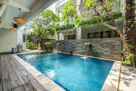 카사 다사 레기안