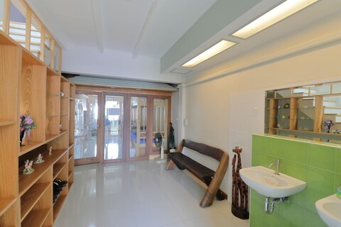 새안 사바이 호스텔