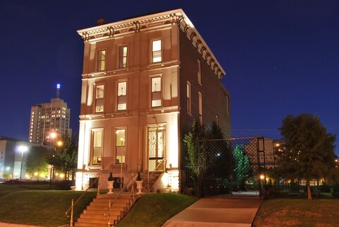 그랜드 센터 인