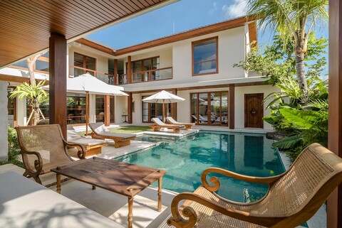 나쿨라의 빌라 우마 베라와