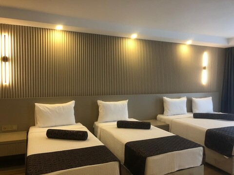 그랜드 이스카 호텔