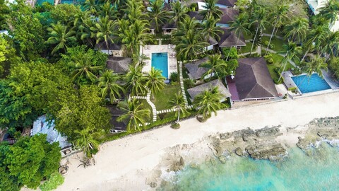 카들라오 리조트 & 레스토랑