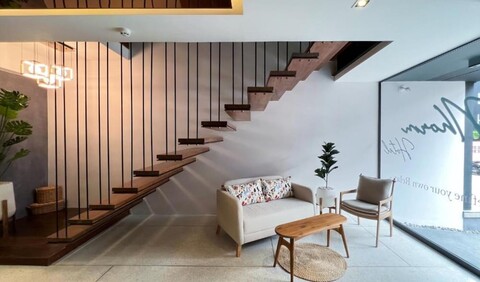 노름 호텔 라차다