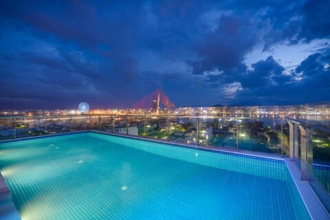 산토리 아파트먼트