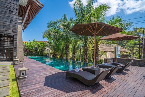 디자부 에코 비치 호텔