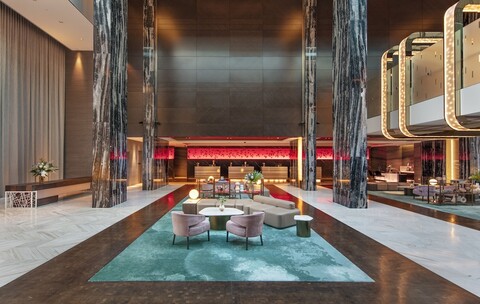 달링 앳 더 스타