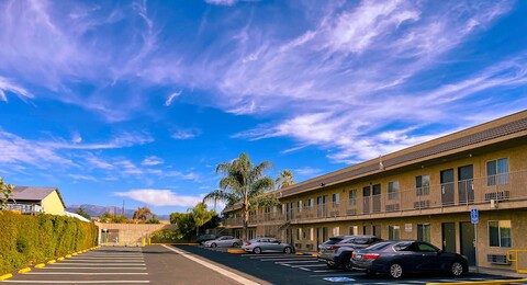 뉴 스타 인, 엘 몬테, 캘리포니아 - 로스앤젤레스