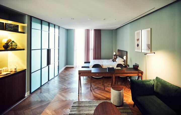 room detail thumbnail 0