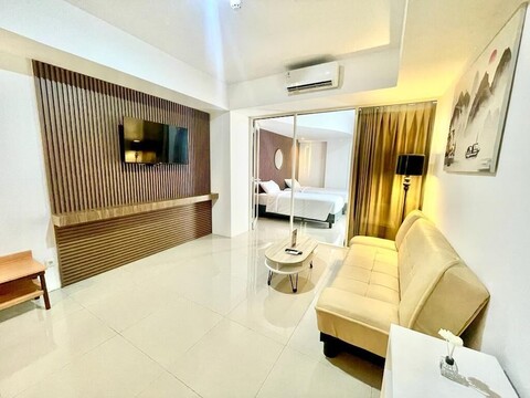 네무루 호텔 치푸탓