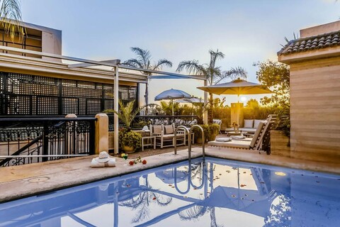 리아드 하스나 에스피