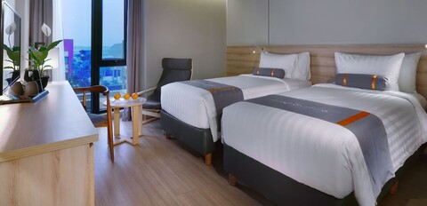 하퍼 치카랑 바이 아스톤