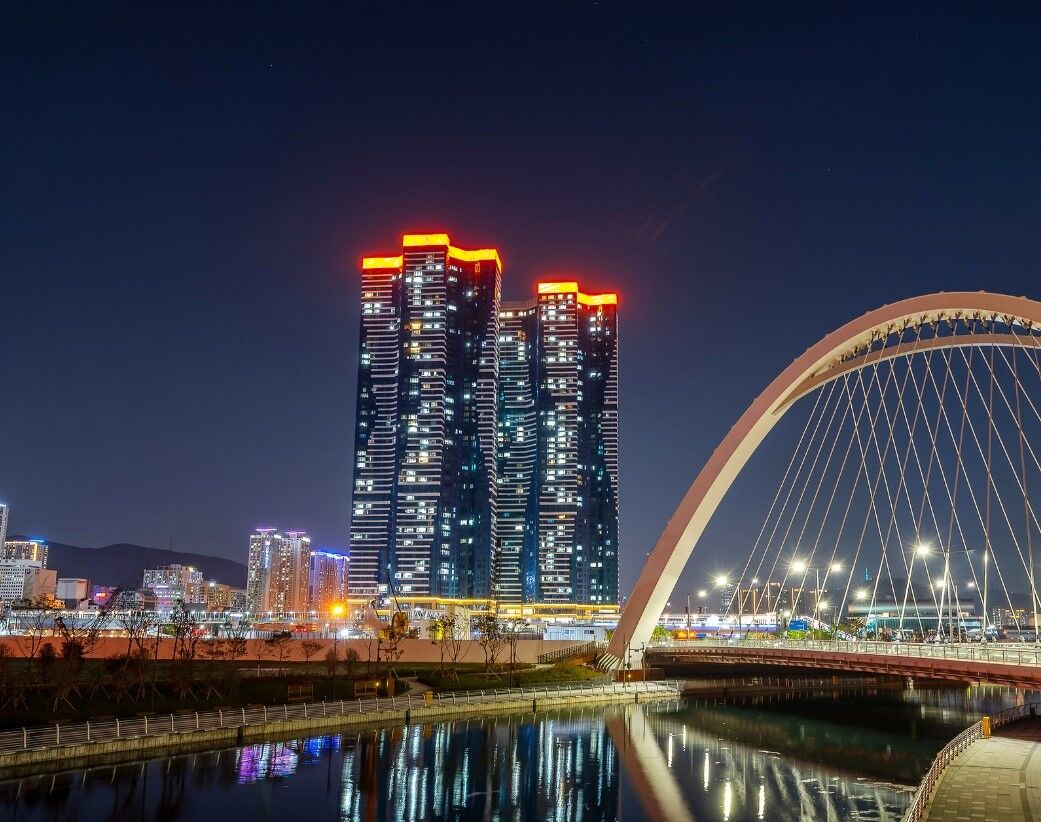 부킹더베이 전망
