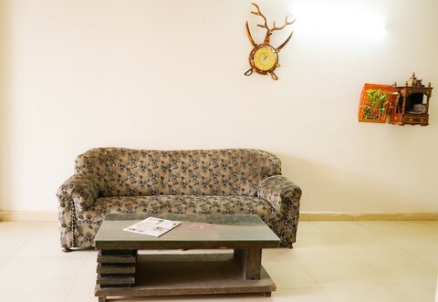 룸샬라 002 로즈 레지던시