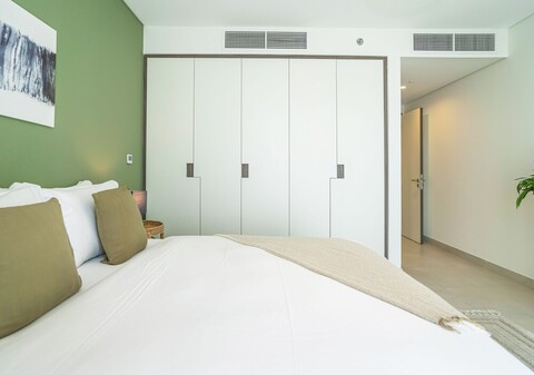 홈즈게트어웨이-1 레지던스에서의 2BR 아파트