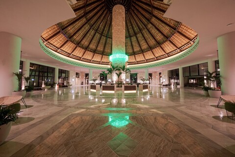 바히아 프린시페 익스플로르 툴룸, 올 인클루시브