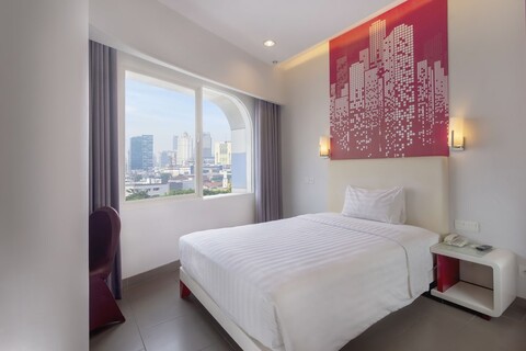 블루 스카이 호텔 페탐부란