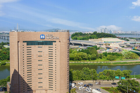 나이아가라 호텔