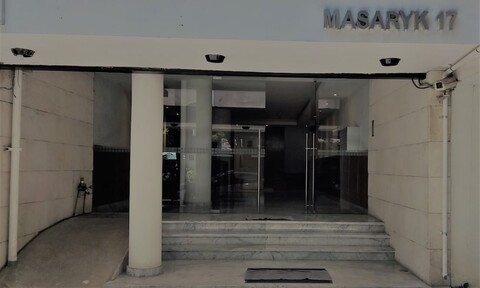 펜트 하우스 마사릭 17