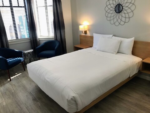 터치스톤 호텔 - 시티 센터