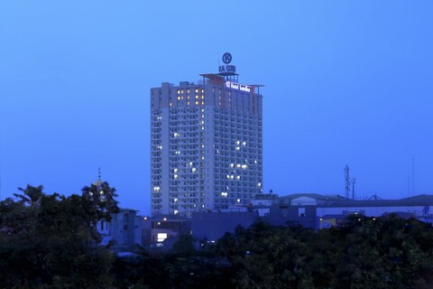 호텔 산티카 데폭