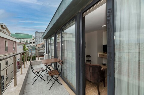 탁심 페리 스위트