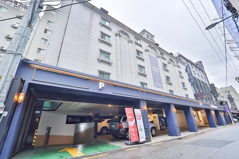 잠실 호텔 톰지							