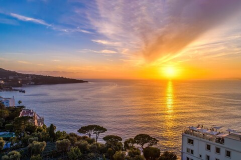 호텔 메디테라네오