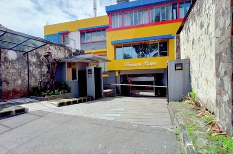 OYO Life 93383 위스마 켄차나 푸테리