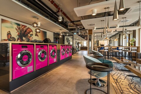 MASEVEN 뮌헨 메세 트루더링