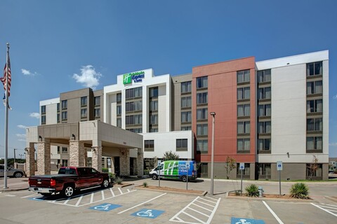 홀리데이 인 익스프레스 호텔 & 스위트 DFW 공항 남쪽 바이 IHG
