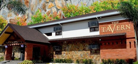 더 태번 호텔 앤 빌라스