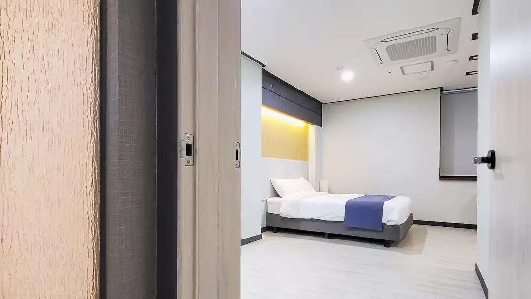 호텔 공지천 객실