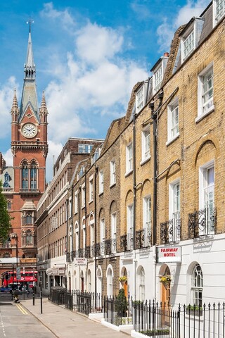 더 페어웨이 호텔