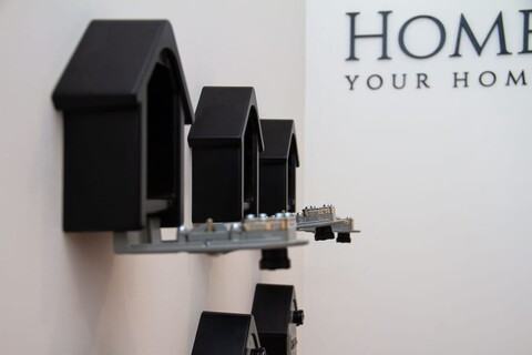 홈 앳 롬 바티칸 스위트