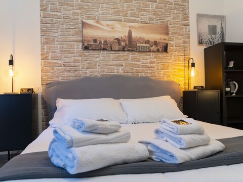 살로토 피라미데 B&B