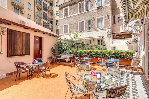 포르타포르투나 게스트하우스