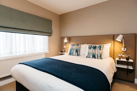 피터 스콧 하우스, 버밍엄