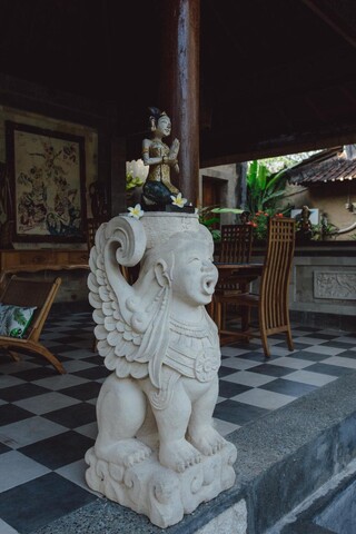 키시 키시 아트 빌라