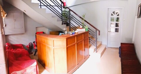 펠리의 게스트 하우스