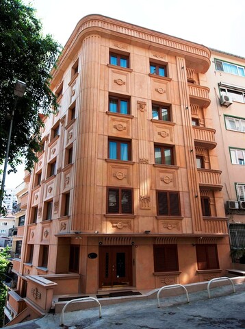 리르 레지던스 스위트