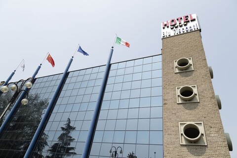 아이에이치 호텔 밀라노 블루 비스콘티