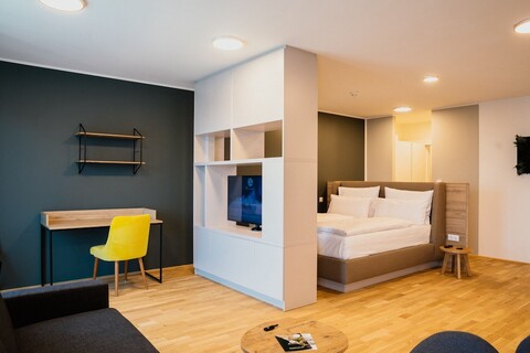 리오카 비엔나 포스토  1