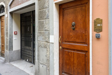 로프트 42 바이 메가