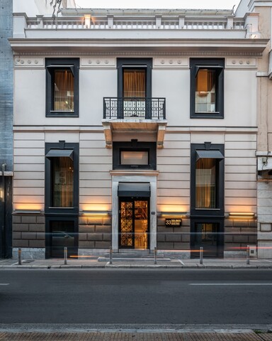 33 솔로노스 스위트