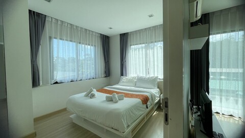 해피 플레이스 콘도