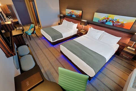 호텔 클리크  캘거리 공항